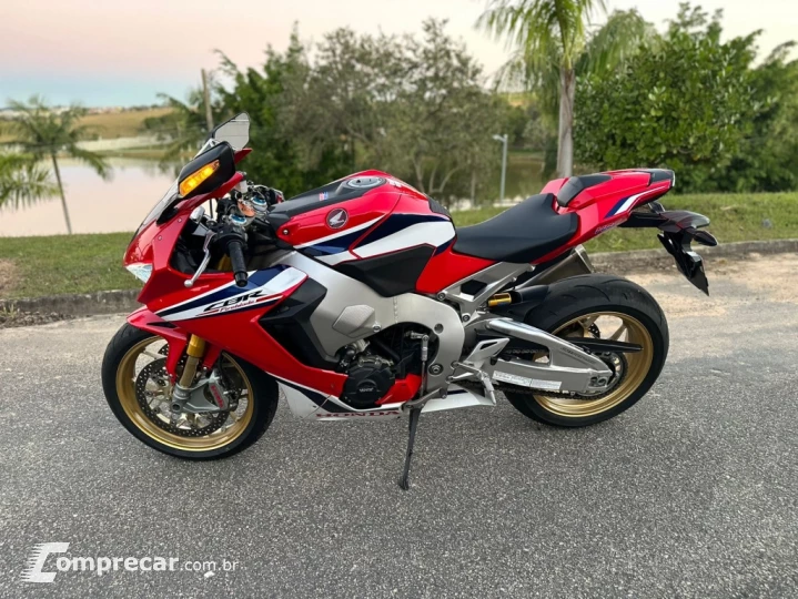 CBR 1000 RR FIREBLADE SP