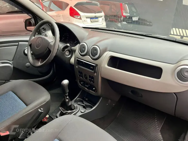 SANDERO 1.0 Authentique 16V