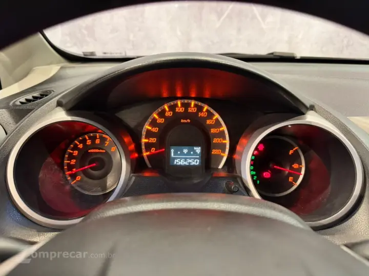 Fit 1.4 16V 4P LXL AUTOMÁTICO