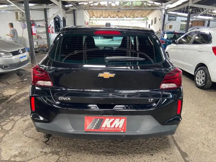 ONIX HATCH LT 1.0 12V TB FLEX 5P MEC.