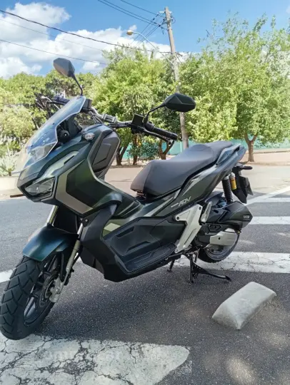Honda ADV 150
