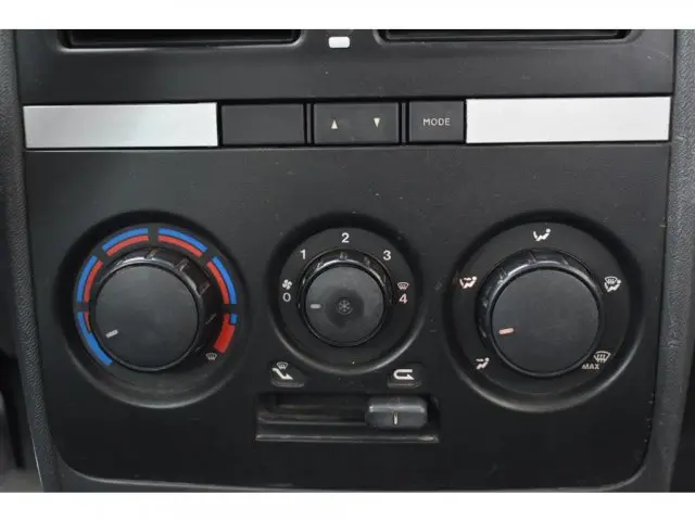 IDEA - 1.4 MPI ELX 8V 4P MANUAL