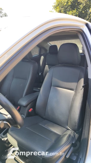 YARIS 1.5 16V Sedan XLS Connect