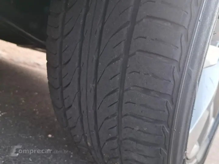 Sandero 1.6 STEPWAY 16V FLEX 4P AUTOMÁTICO