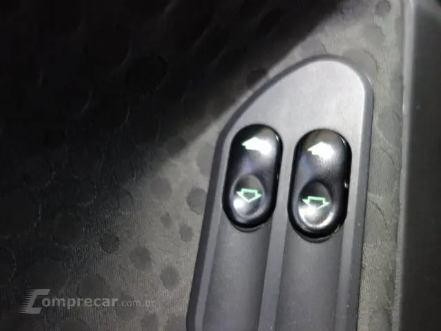 FIESTA HATCH - 1.0 ROCAM HATCH 8V 4P MANUAL