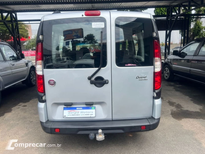 Doblo 1.8 16V 4P FLEX ESSENCE 7 LUGARES