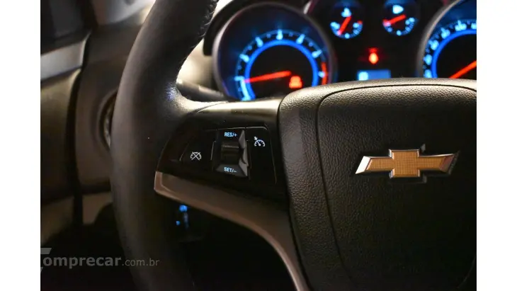 CRUZE SEDAN - 1.8 LT 16V 4P AUTOMÁTICO