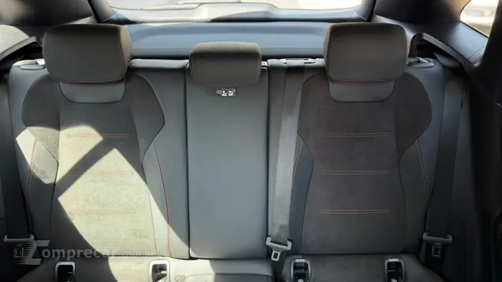 GLA 200 AMG Line 1.3 16V TB Aut.(Híb.)