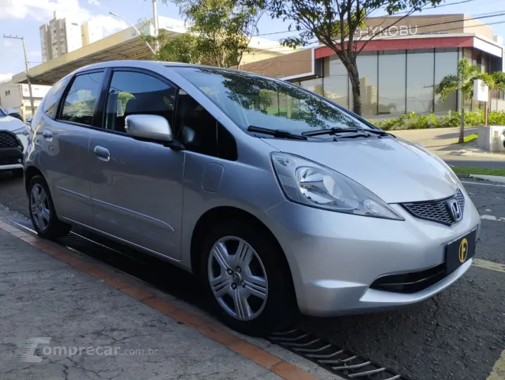 Fit 1.4 16V 4P DX FLEX