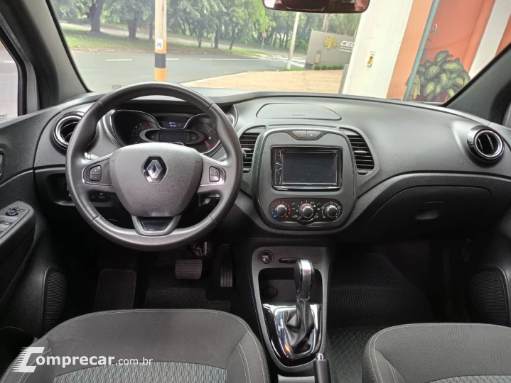 Captur 1.6 16V 4P FLEX SCE LIFE X-TRONIC CVT