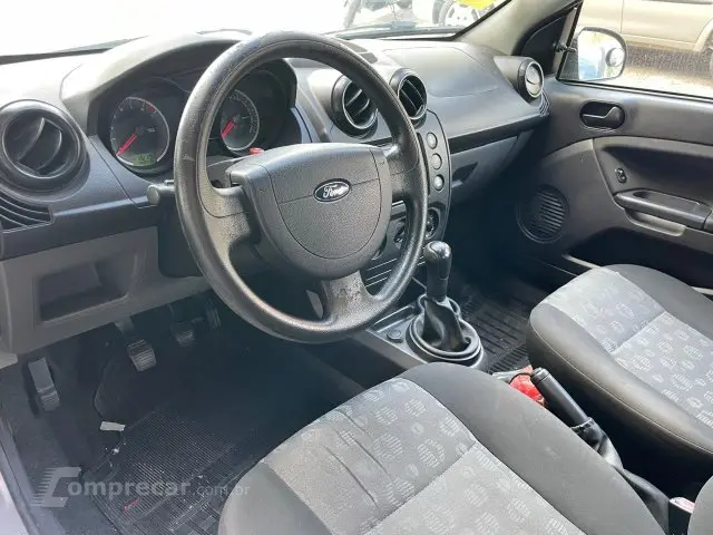 FIESTA HATCH - 1.0 ROCAM HATCH 8V 4P MANUAL