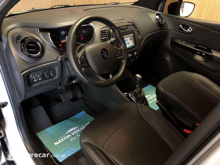 Captur 1.6 16V Sce Flex Life X-Tronic