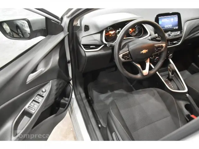 ONIX - 1.0 TURBO PLUS LT AUTOMÁTICO