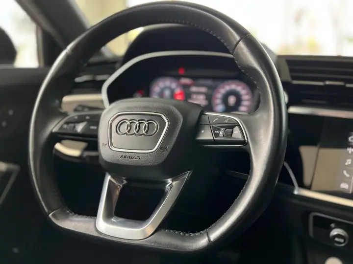 Q3 1.4 35 TFSI GASOLINA BLACK S TRONIC