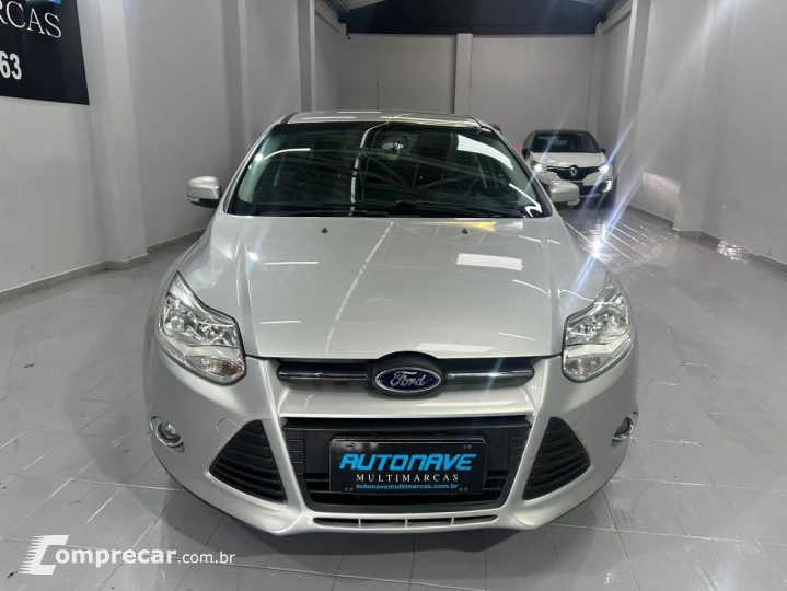 Focus Sedan 2.0 16V 4P S POWERSHIFT FLEX