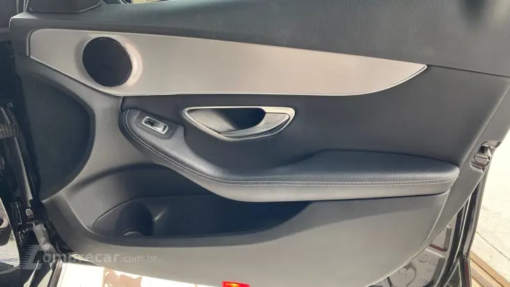 MERCEDES-BENZ C 180 1.6 CGI AVANTGARDE