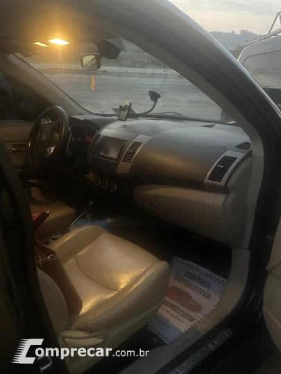 OUTLANDER 3.0 GT 4X4 V6 24V Nova