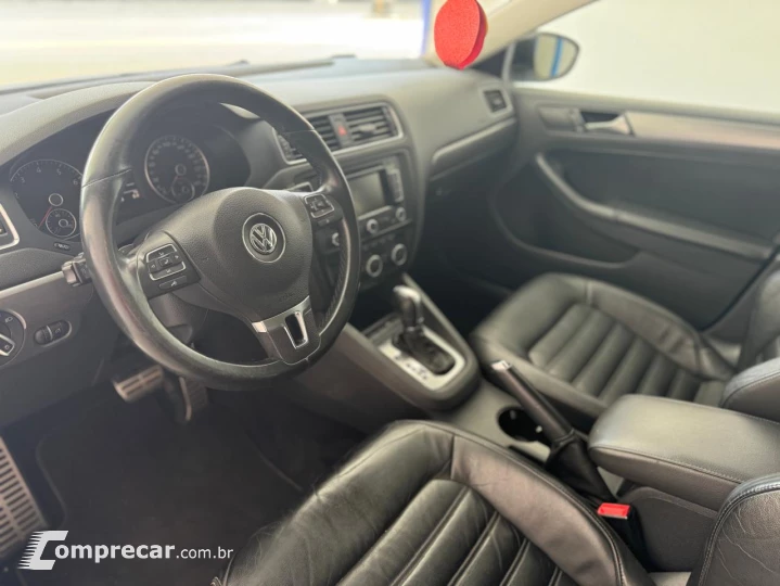 JETTA 2.0 TSI Highline 211cv