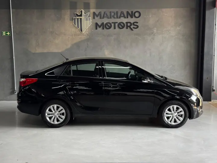 HB20S 1.6 COMFORT PLUS 16V FLEX 4P AUTOMÁTICO