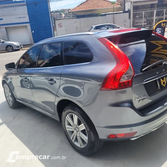 XC 60 T-5 KINETIC 2.0 245cv FWD 5p