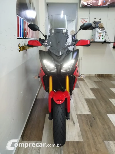 MT-09  50 cc