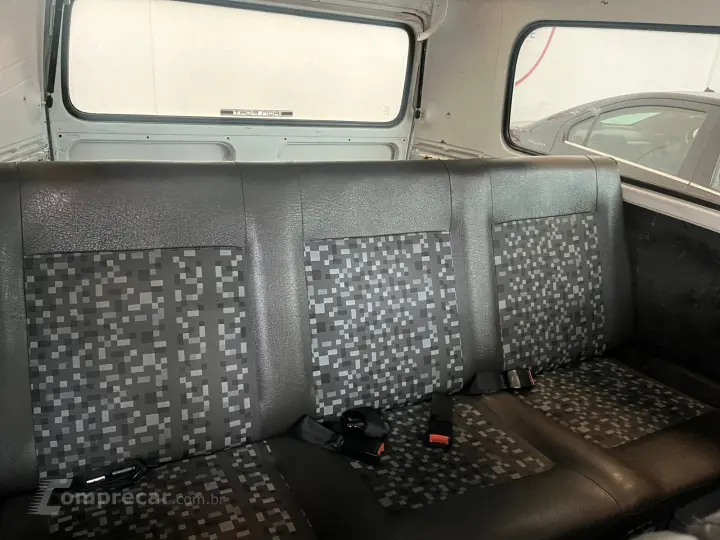 KOMBI 1.6 MI STD 8V ÁLCOOL 3P MANUAL