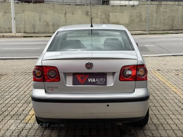 POLO SEDAN - 1.6 MI 8V 4P MANUAL