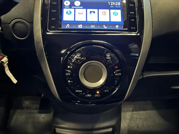 Versa 1.6 16V Flex Sl 4P Xtronic