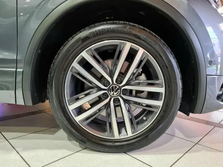 TIGUAN R-LINE TSI 2.0 16V