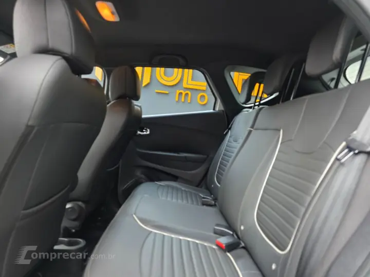 CAPTUR Intense 2.0 16V Flex 5p Aut.