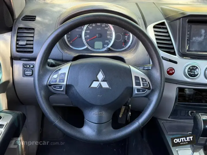 L200 TRITON 3.5 HPE 4X4 CD V6 24V FLEX 4P AUTOMÁT