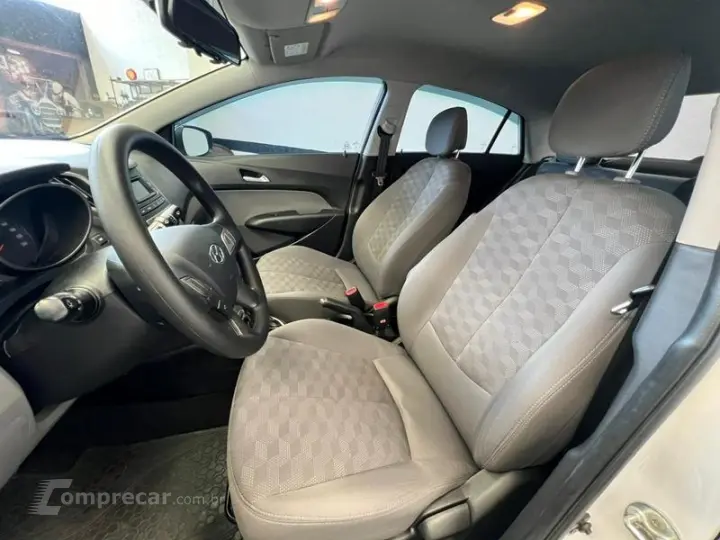 HB20S 1.6 COMFORT PLUS 16V FLEX 4P AUTOMATICO