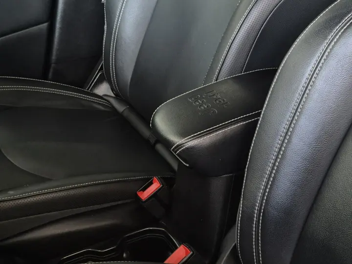 RENEGADE 1.3 T270 Turbo Longitude