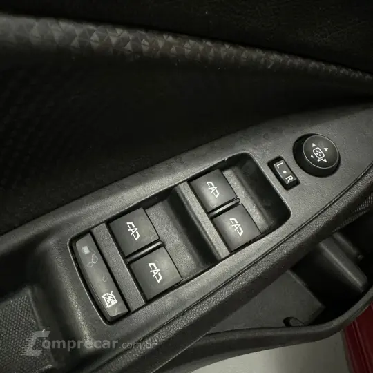 ONIX SEDAN Plus LTZ 1.0 12V TB Flex Mec.