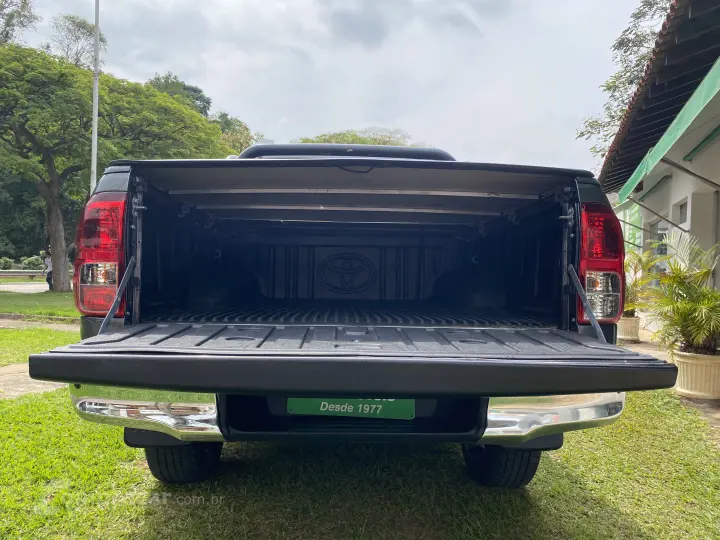 HILUX 2.8 D-4d Turbo CD SRV 4X4