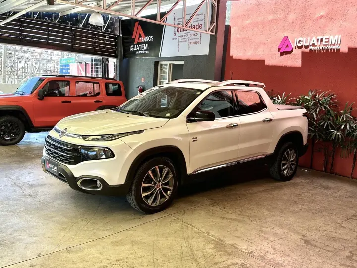 TORO 2.0 16V TURBO DIESEL VOLCANO 4WD AT9