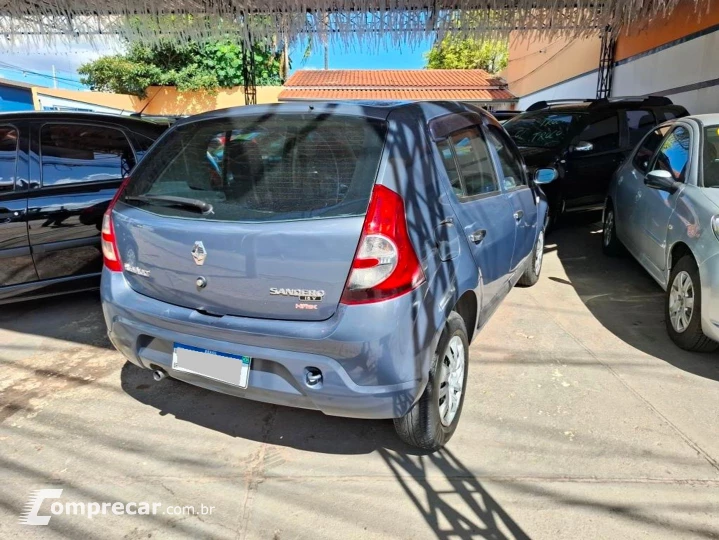 Sandero 1.0 AUTHENTIQUE 16V FLEX 4P MANUAL