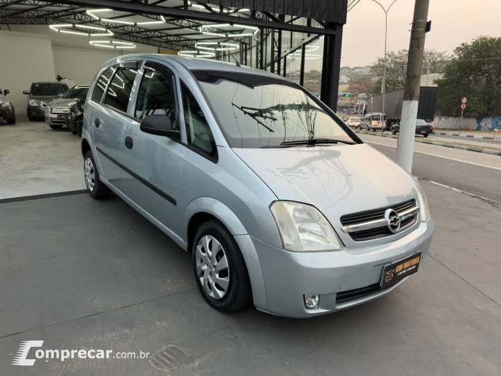 MERIVA 1.8 MPFI JOY 8V