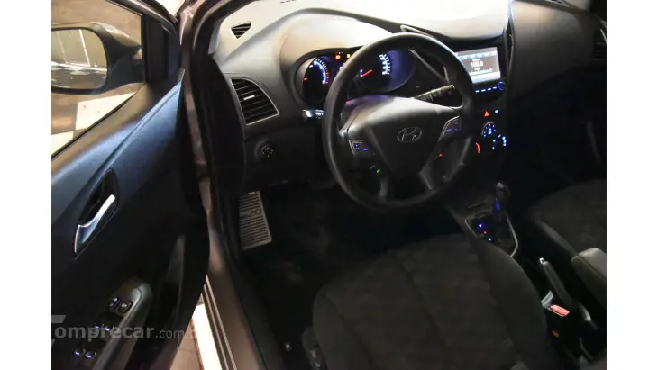 HB20 - 1.6 COMFORT PLUS 16V 4P AUTOMÁTICO