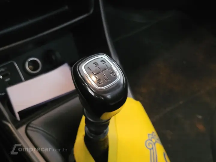 Strada Freedom 1.3 Flex 8V  CS Plus