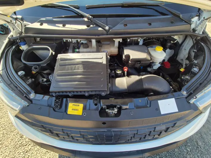 Daily 35-150 CABINE SIMPLES DIESEL