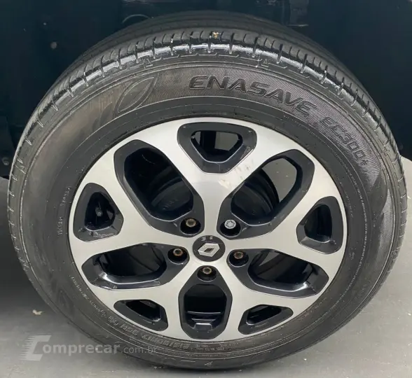 Captur 1.6 16V 4P FLEX SCE LIFE X-TRONIC CVT