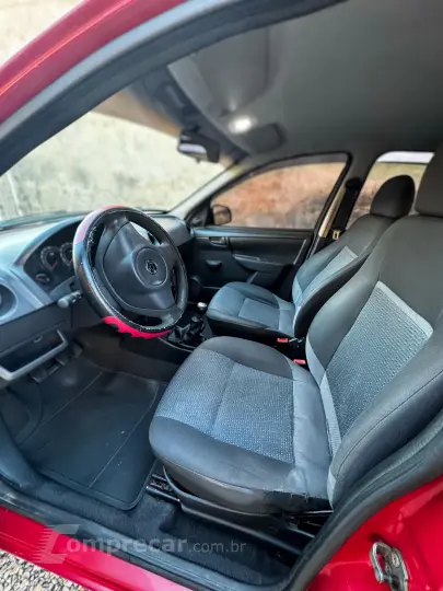 CELTA 1.0 MPFI VHCE Spirit 8V