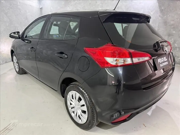 YARIS 1.5 16V XL