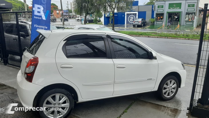 ETIOS 1.5 X Plus 16V