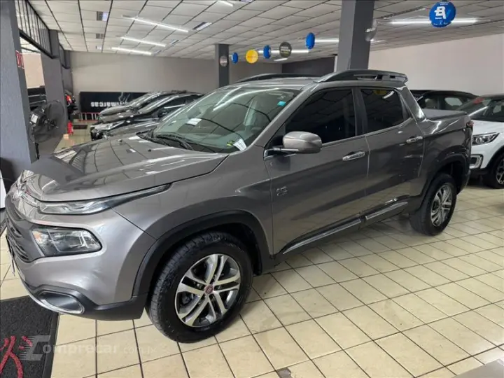 TORO 2.0 16V Turbo Freedom 4WD AT9