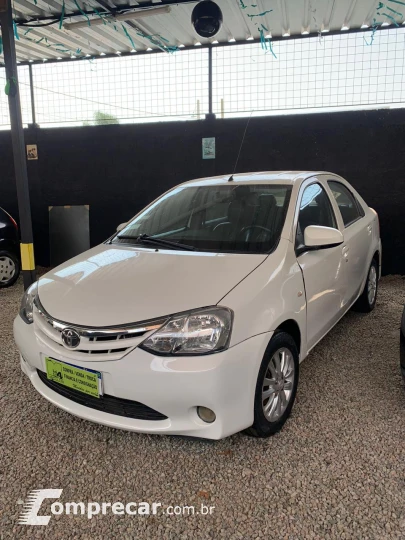 ETIOS 1.5 XS Sedan 16V