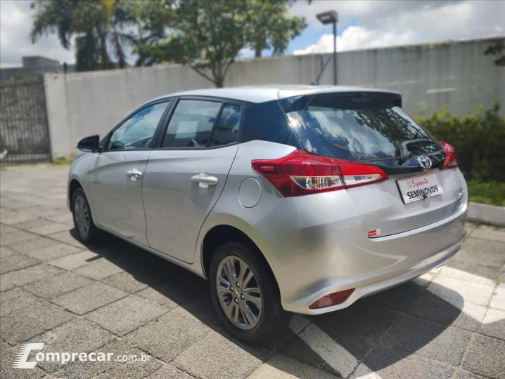 YARIS 1.5 16V FLEX XL PLUS CONNECT MULTIDRIVE