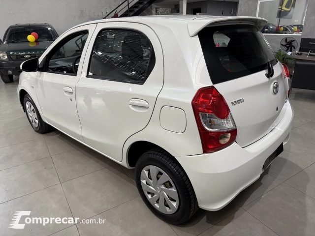 ETIOS HATCH - 1.3 X 16V 4P MANUAL