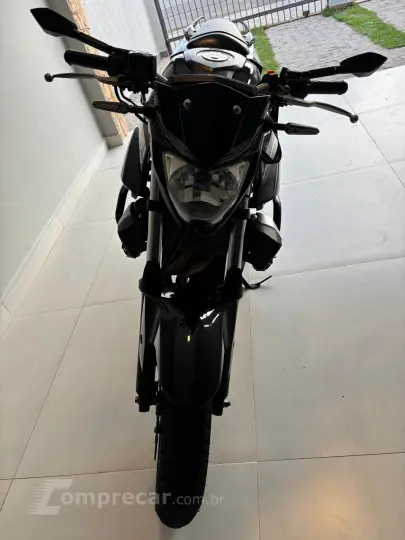 YAMAHA MT-03